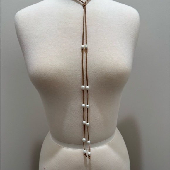 Elegant Pearl and Brown Lariat Necklace - Picture 1 of 4
